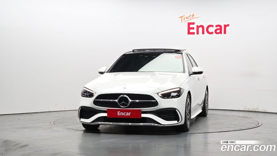 Mercedes-Benz C-Class 2024