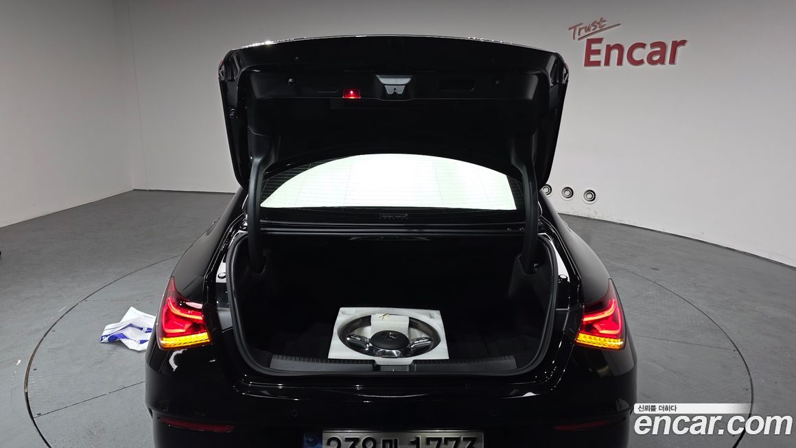 Mercedes-Benz CLA-Class 2020