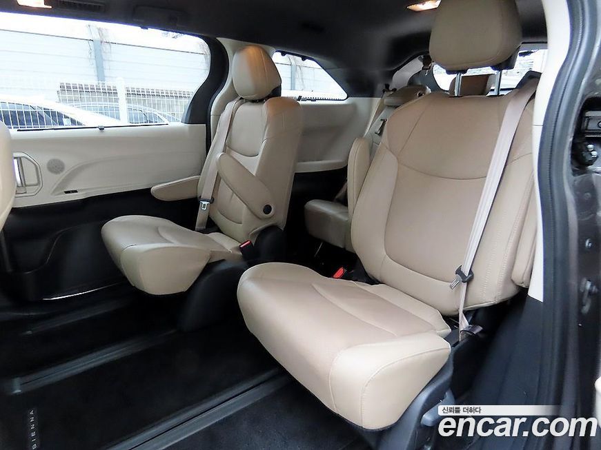 Toyota Sienna 2021