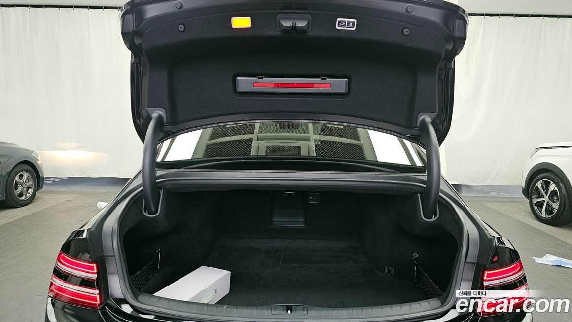Genesis G80 2025