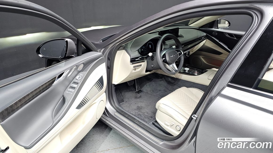 Genesis G80 2023