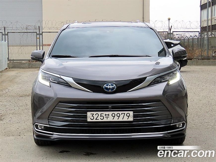 Toyota Sienna 2021