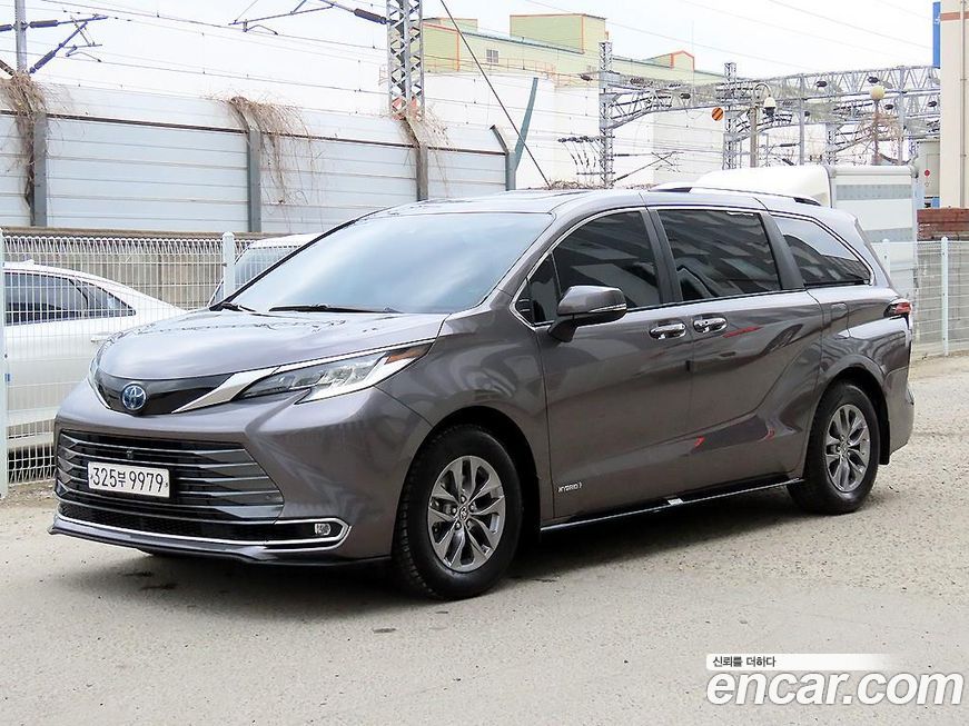 Toyota Sienna 2021