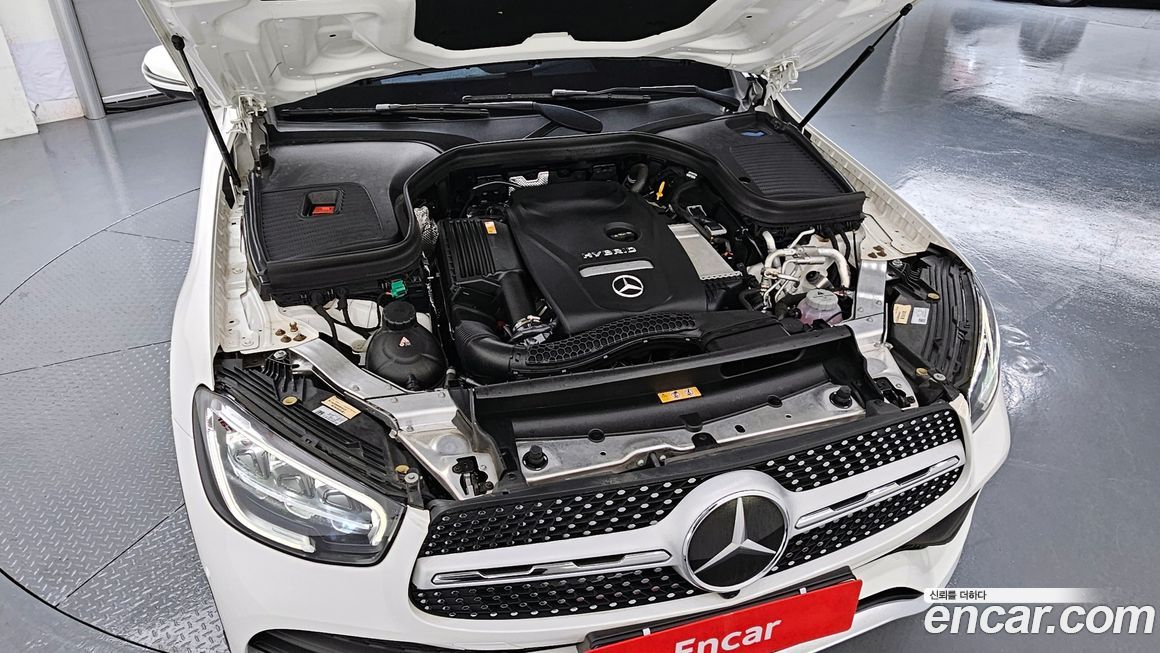 Mercedes-Benz GLC-Class 2023