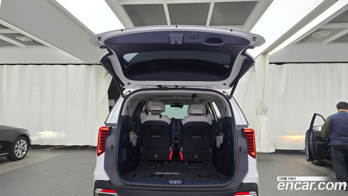 Kia Canival 2024