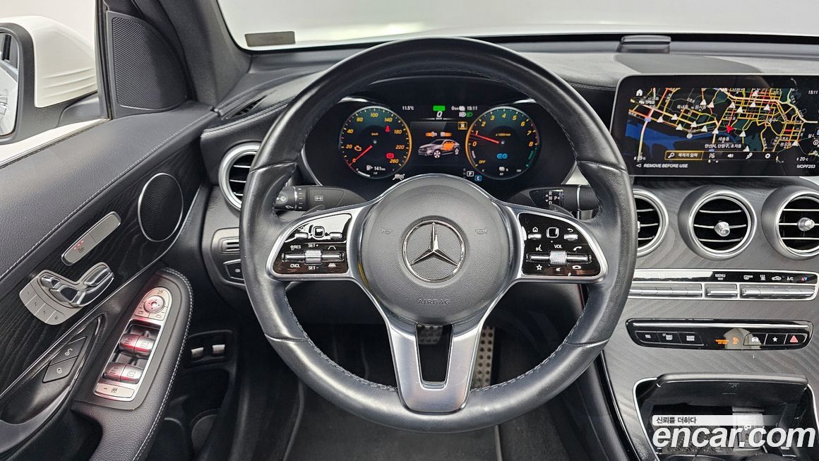 Mercedes-Benz GLC-Class 2023