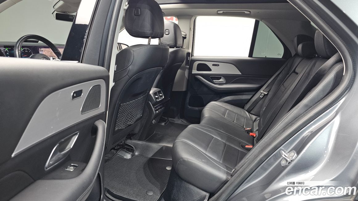 Mercedes-Benz GLE-Class 2020