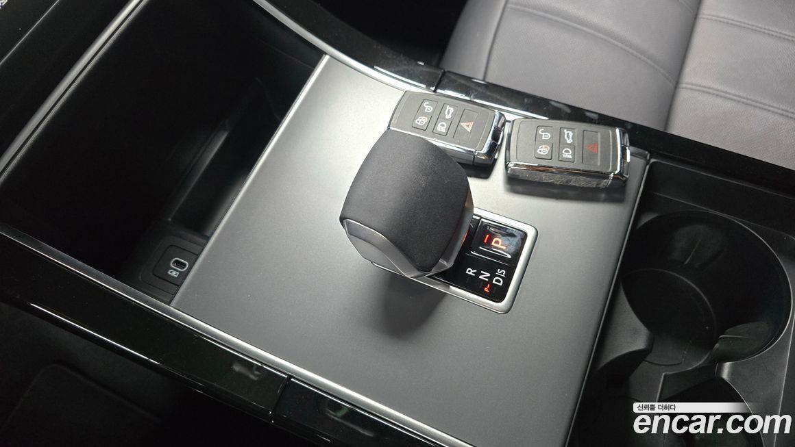 Land Rover Range Rover Evoque 2024