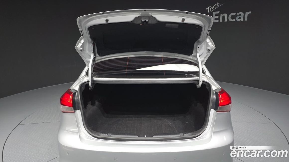 Kia K3 2016
