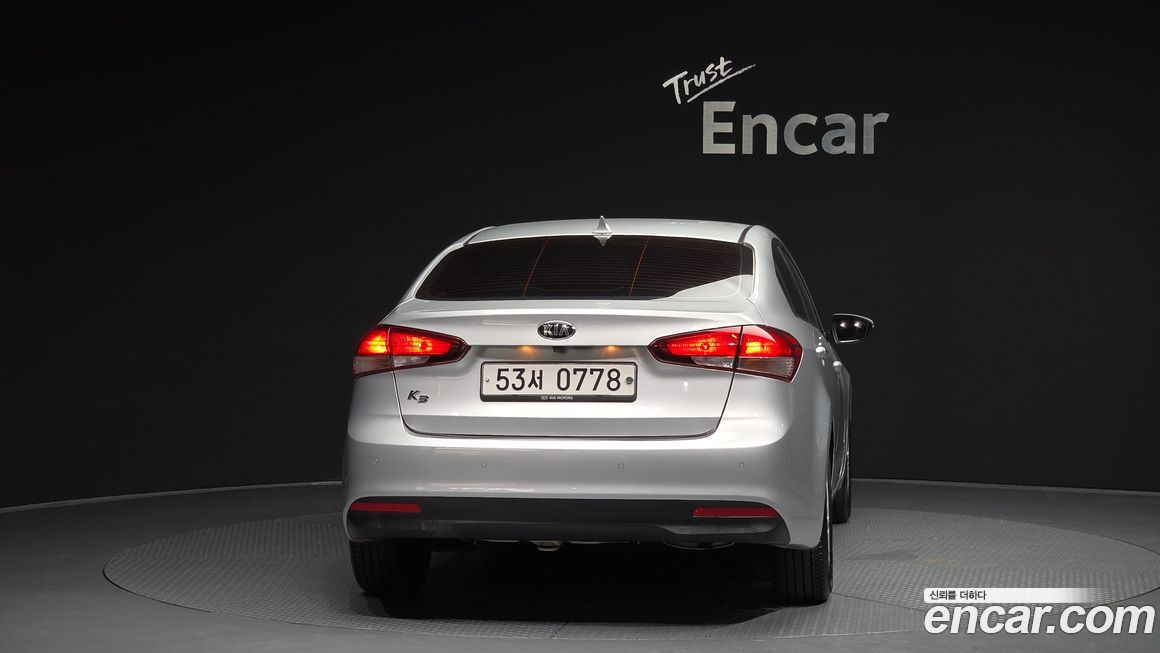 Kia K3 2016