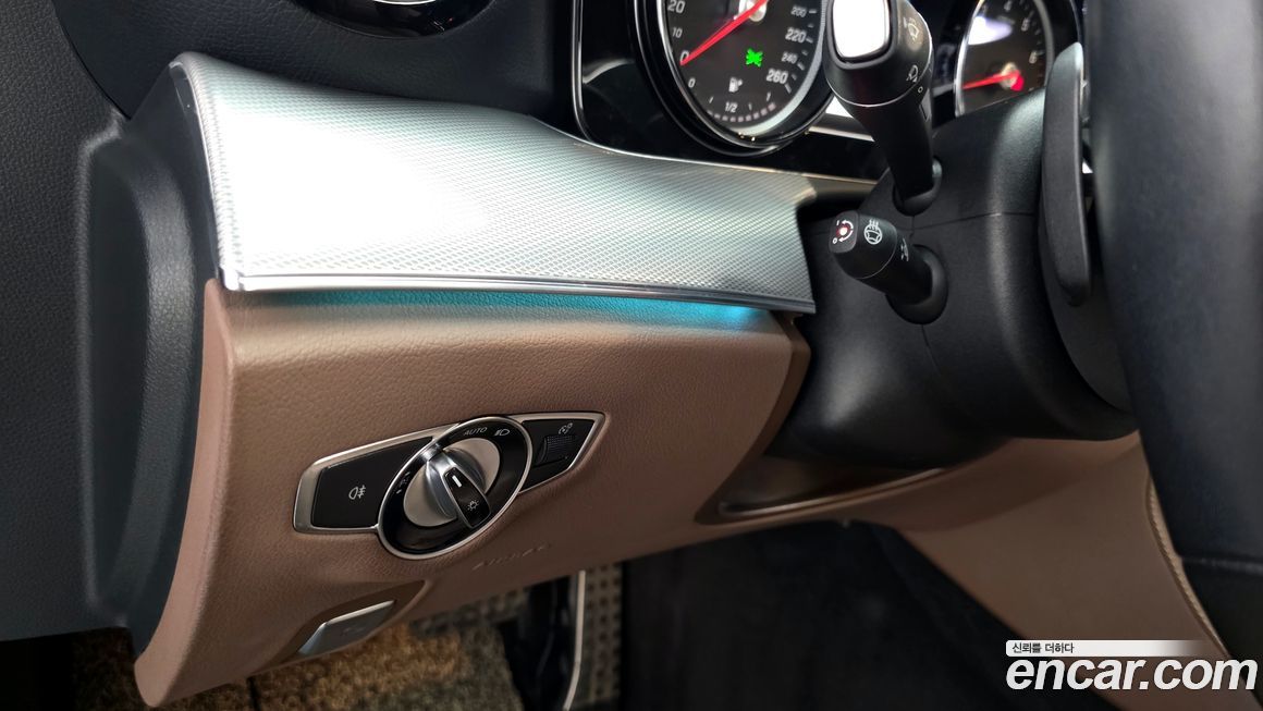 Mercedes-Benz E-Class 2020