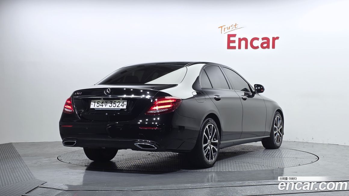 Mercedes-Benz E-Class 2020