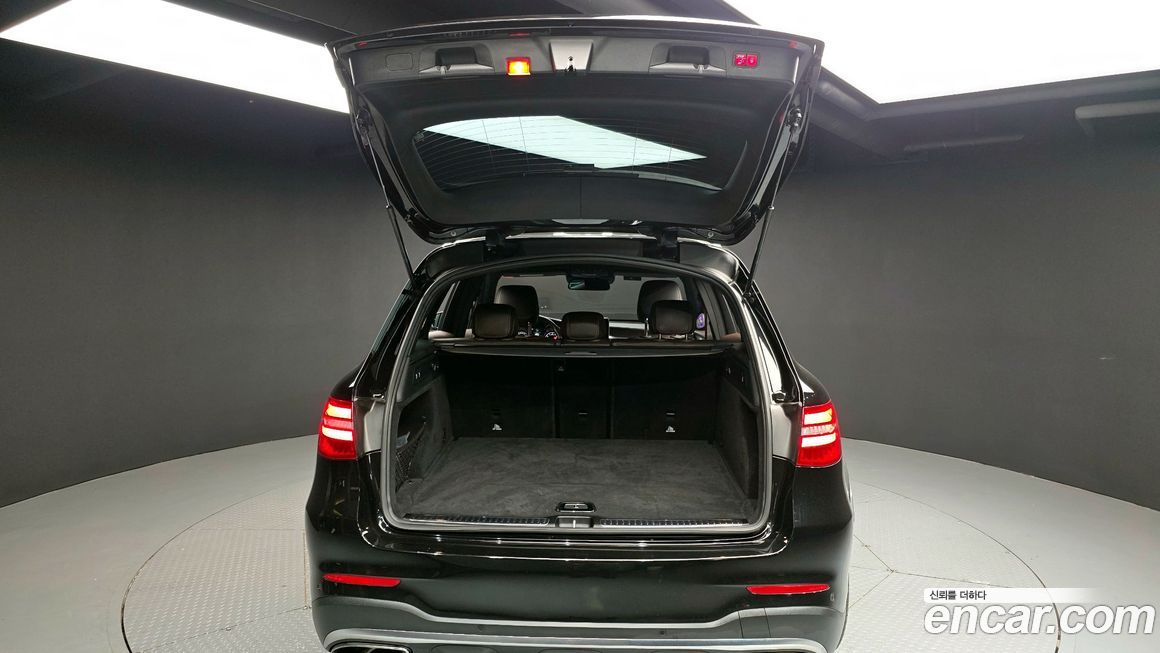 Mercedes-Benz GLC-Class 2018