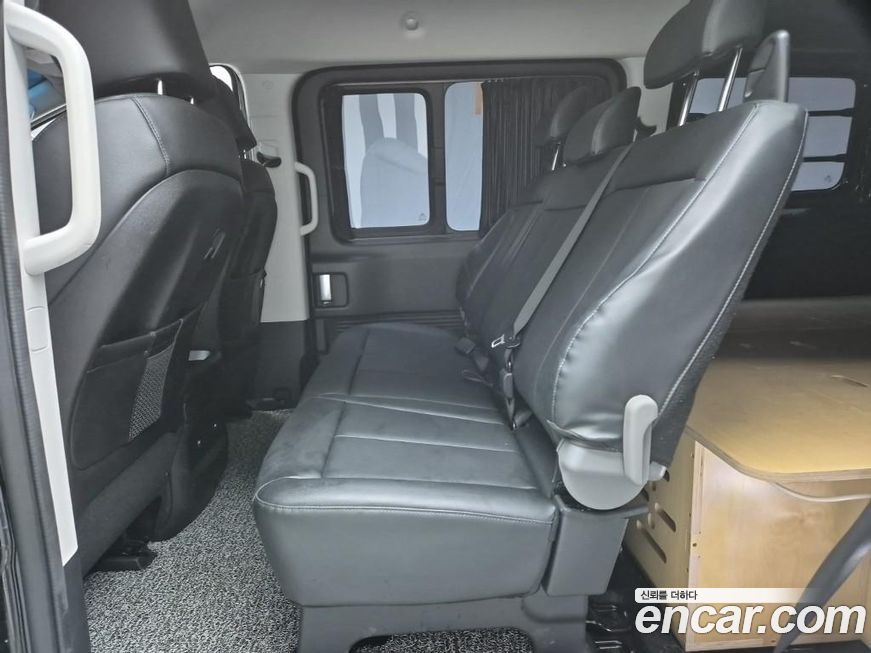 Hyundai Staria 2022