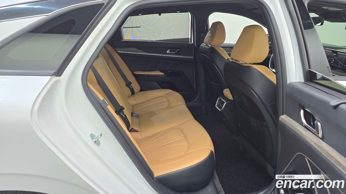Kia K5 2023