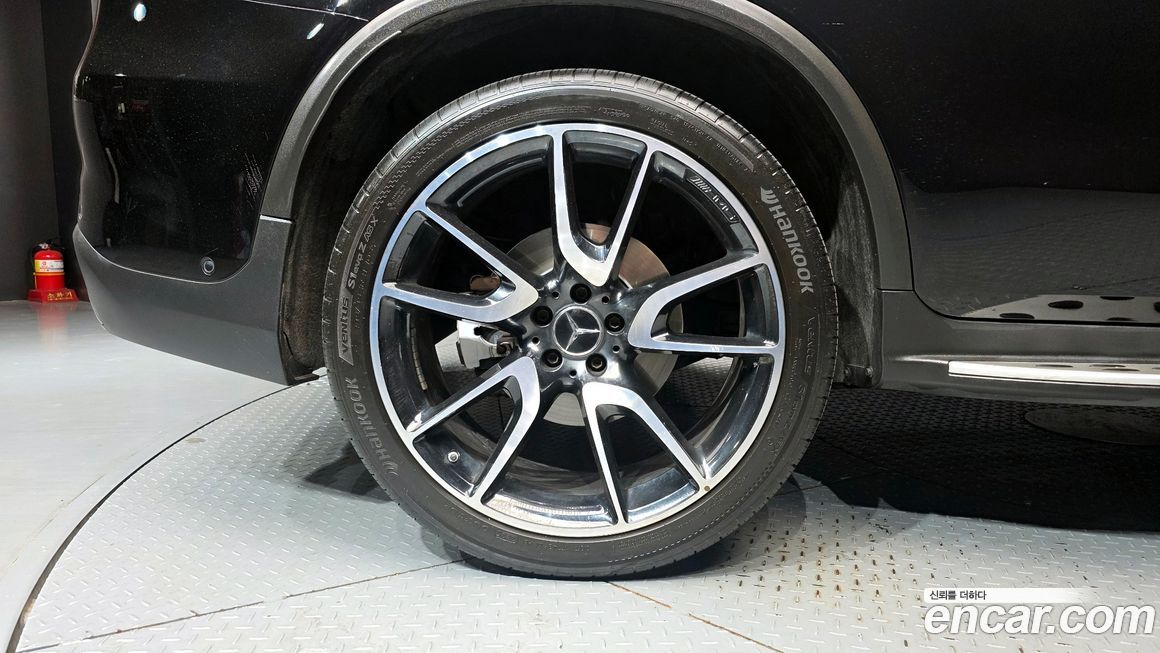 Mercedes-Benz GLC-Class 2018