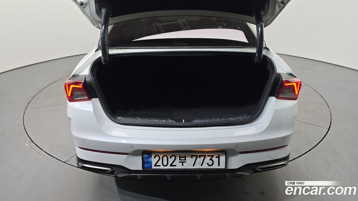 Kia K5 2023