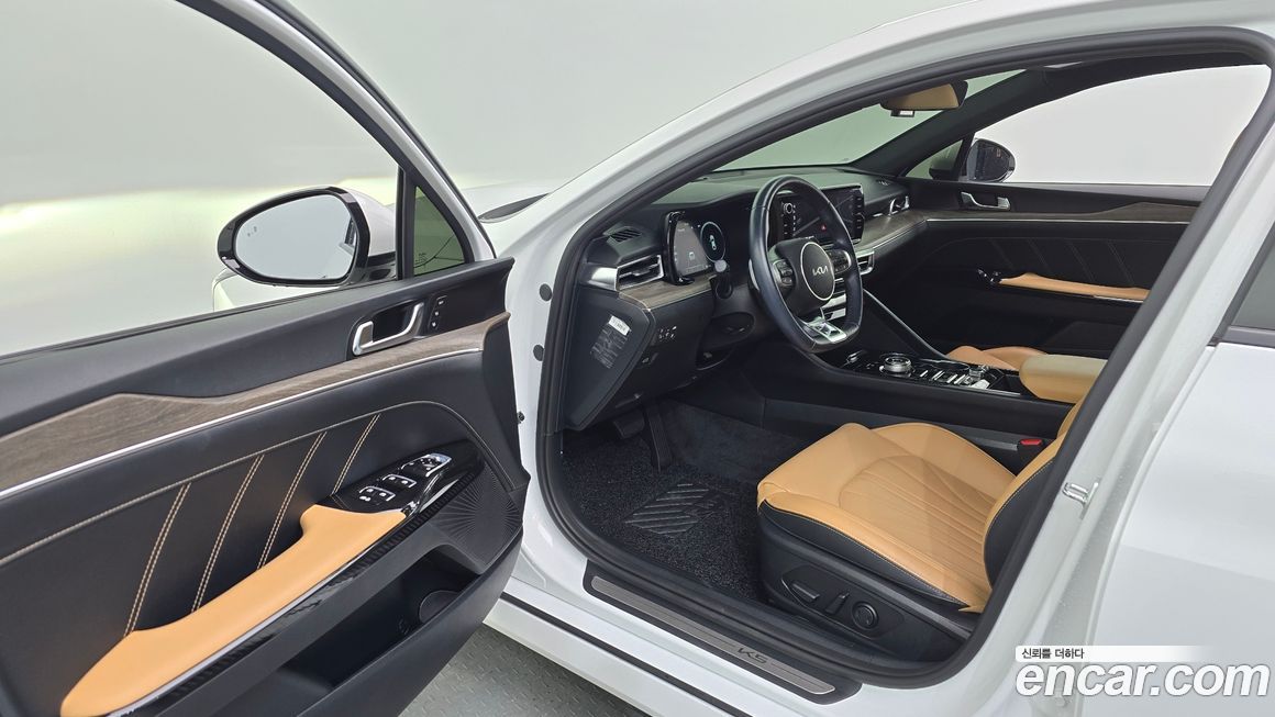 Kia K5 2023