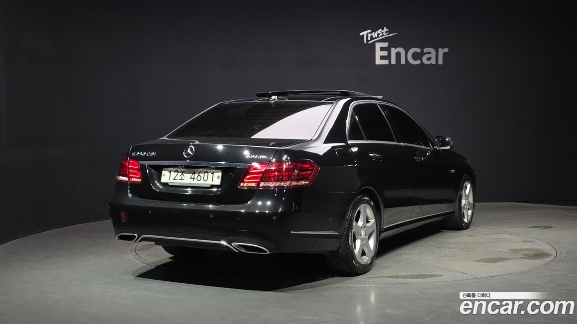 Mercedes-Benz E-Class 2014