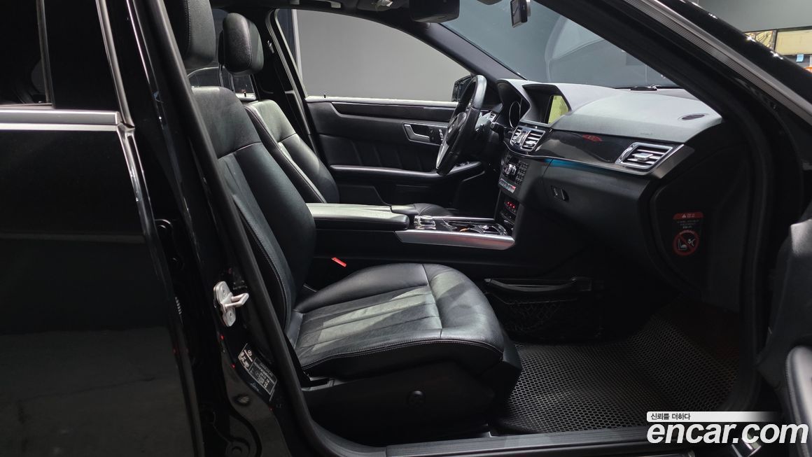 Mercedes-Benz E-Class 2014