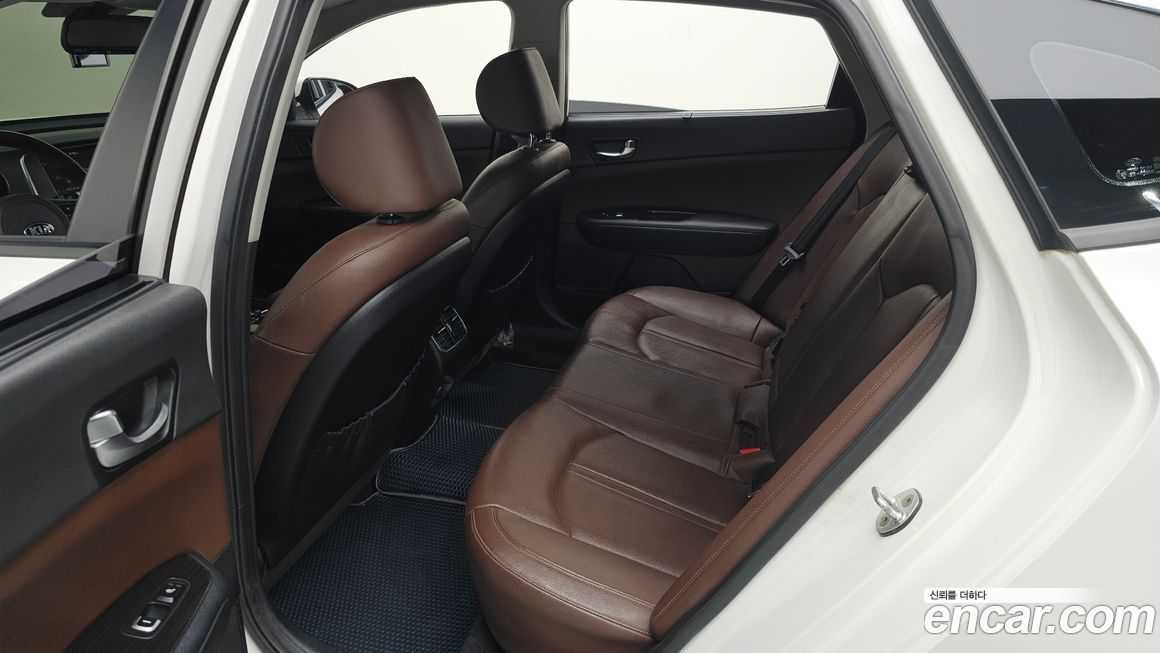 Kia K5 2016