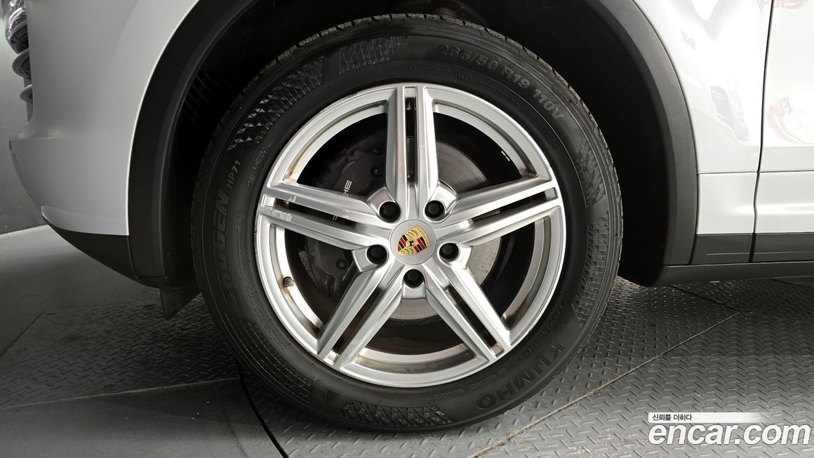 Porsche Cayenne 2014