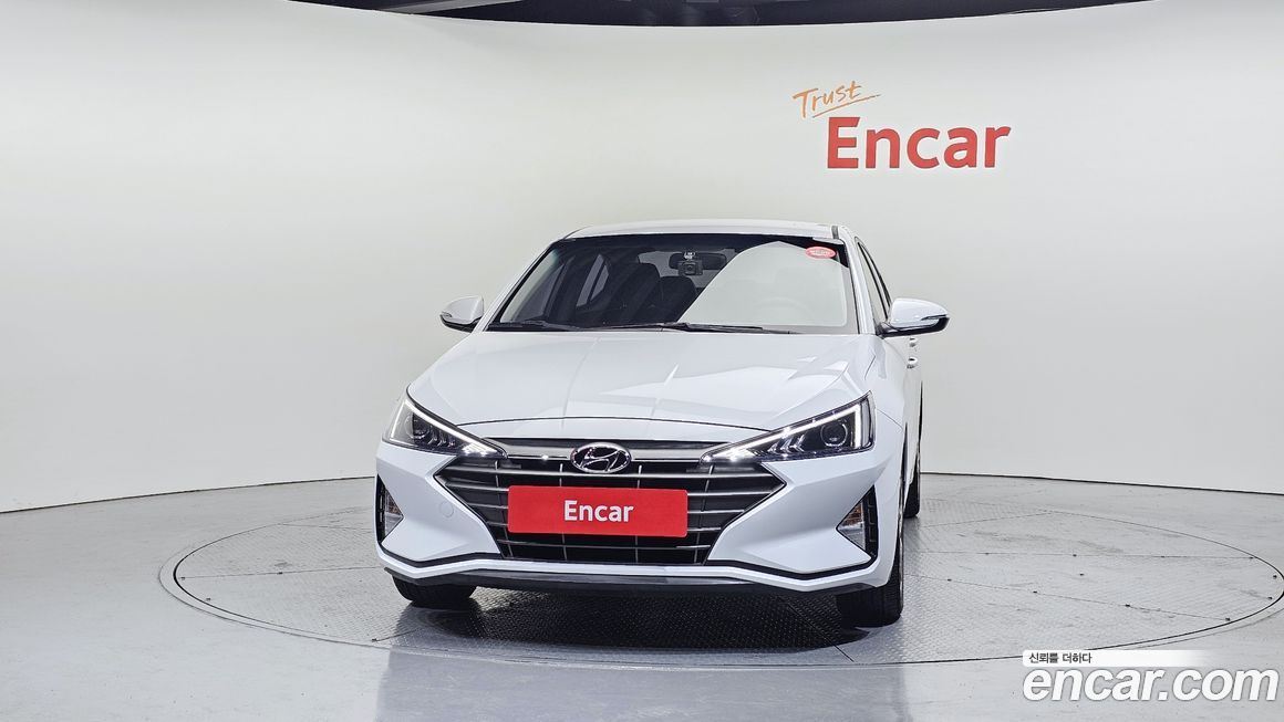 Hyundai AVANTE 2019