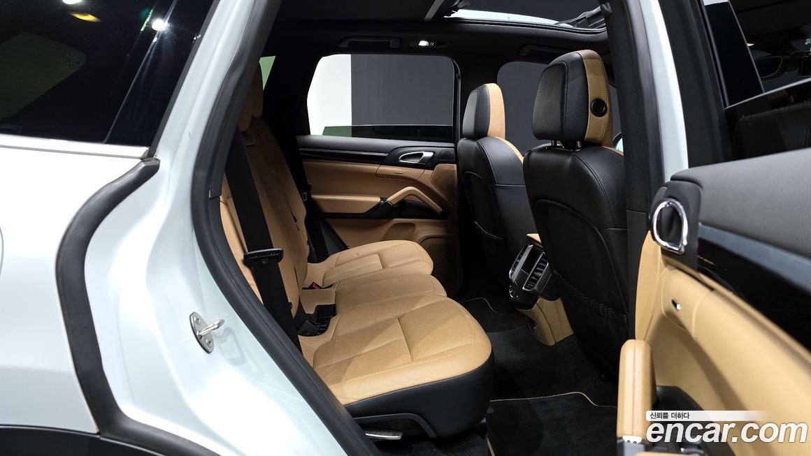 Porsche Cayenne 2014