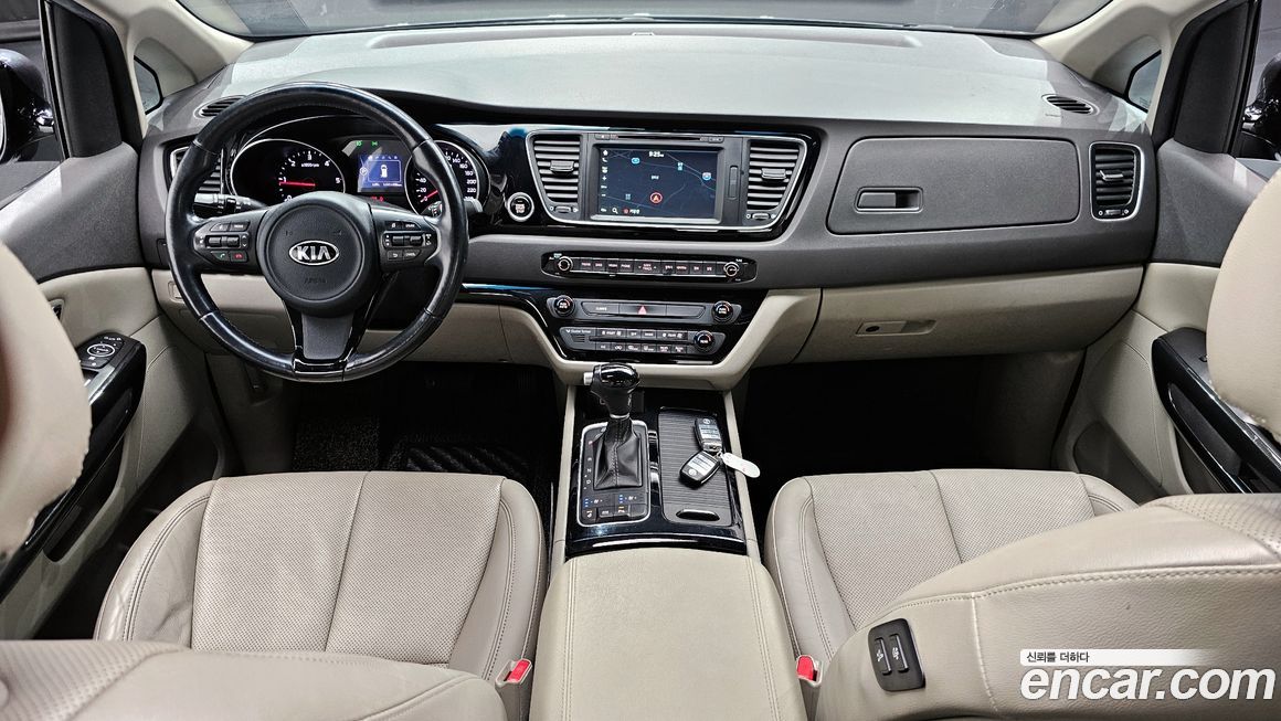 Kia Canival 2015