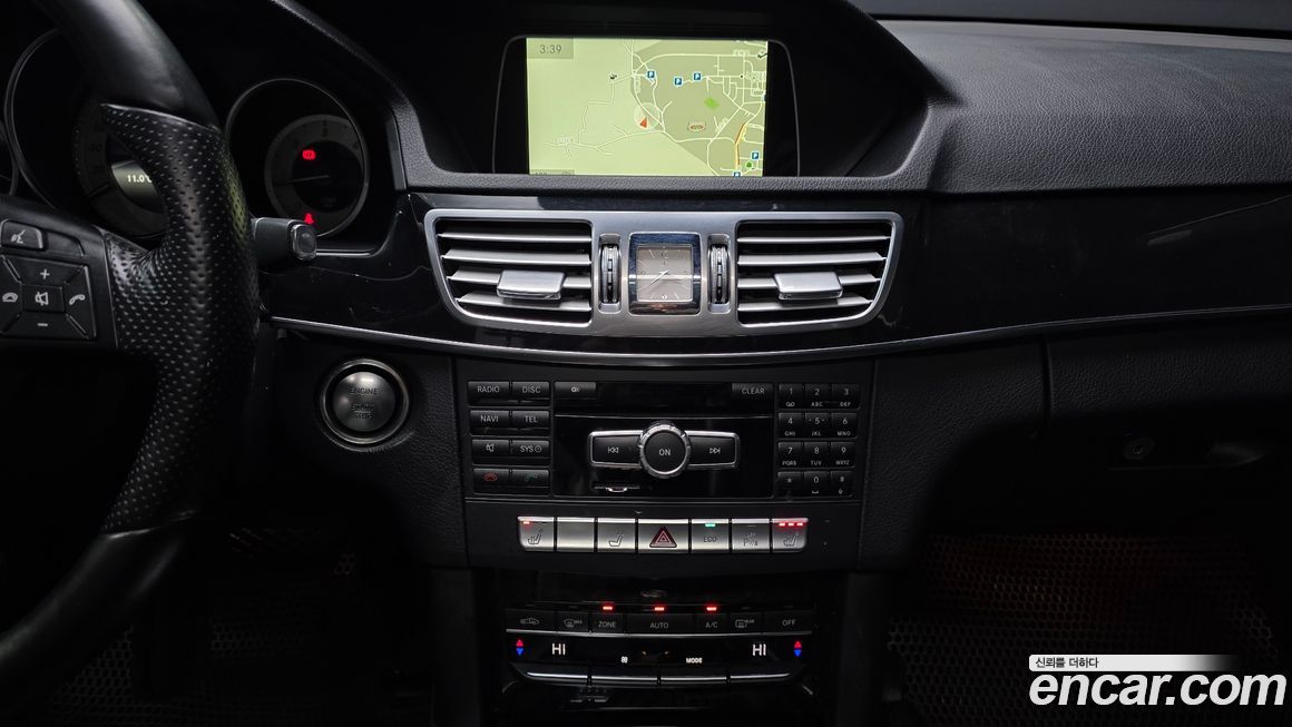 Mercedes-Benz E-Class 2014