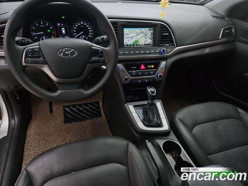 Hyundai AVANTE 2018