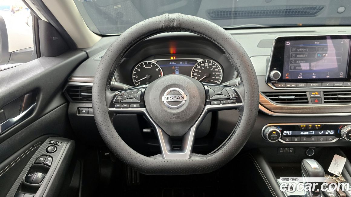 Nissan Altima 2019
