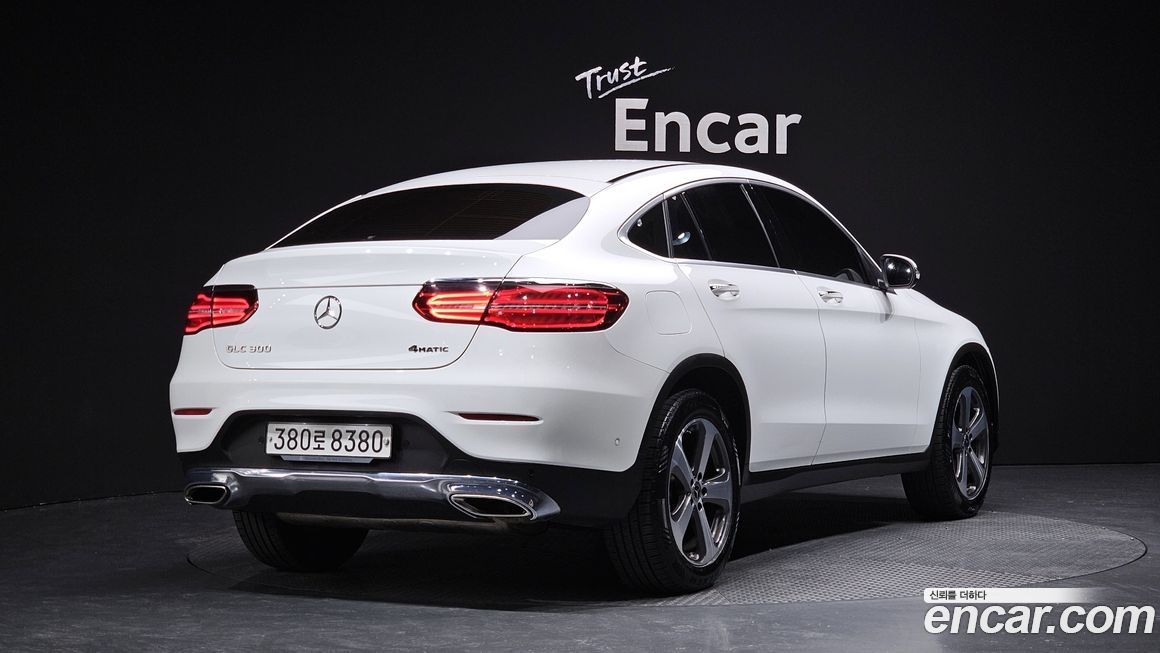 Mercedes-Benz GLC-Class 2019