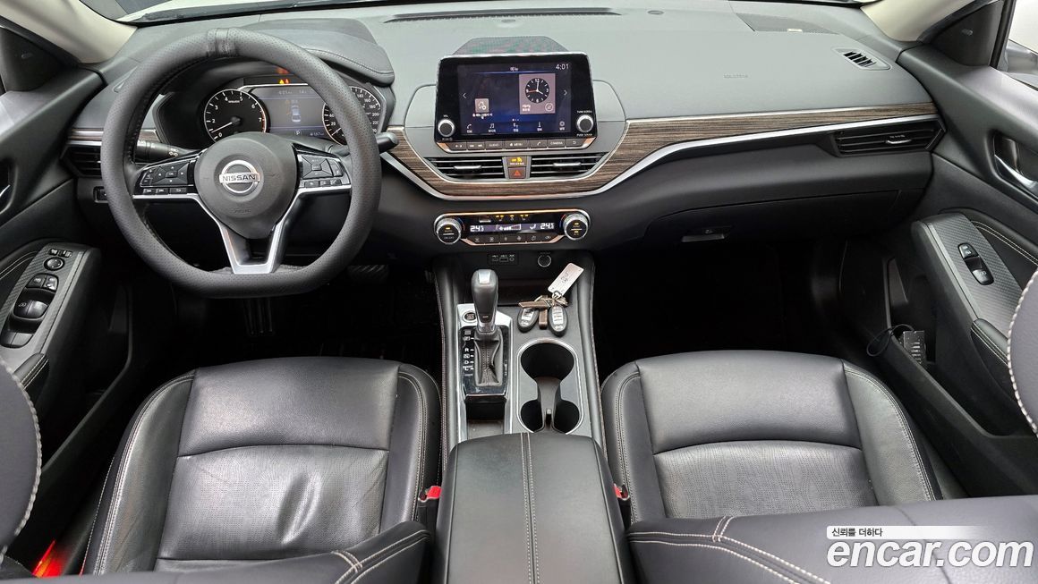 Nissan Altima 2019