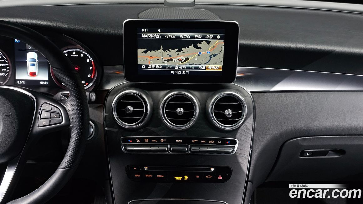 Mercedes-Benz GLC-Class 2019