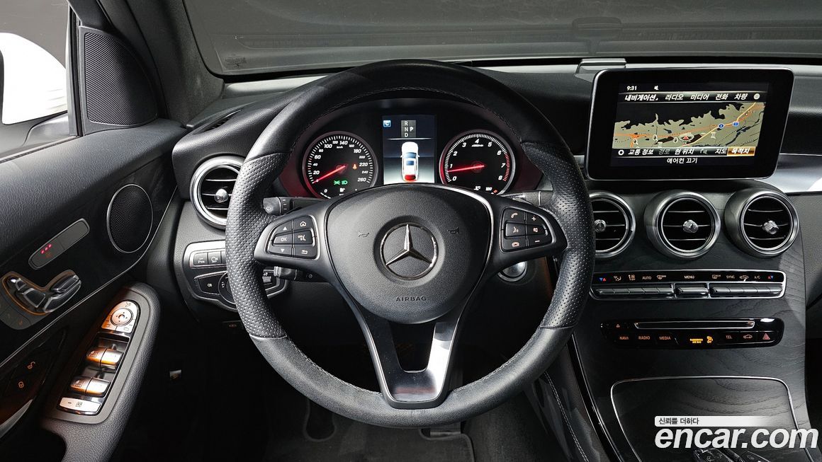 Mercedes-Benz GLC-Class 2019