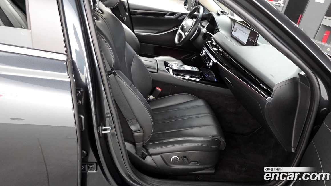 Genesis G80 2021