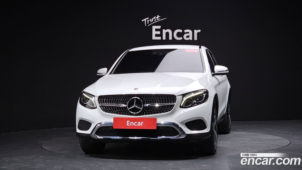 Mercedes-Benz GLC-Class 2019