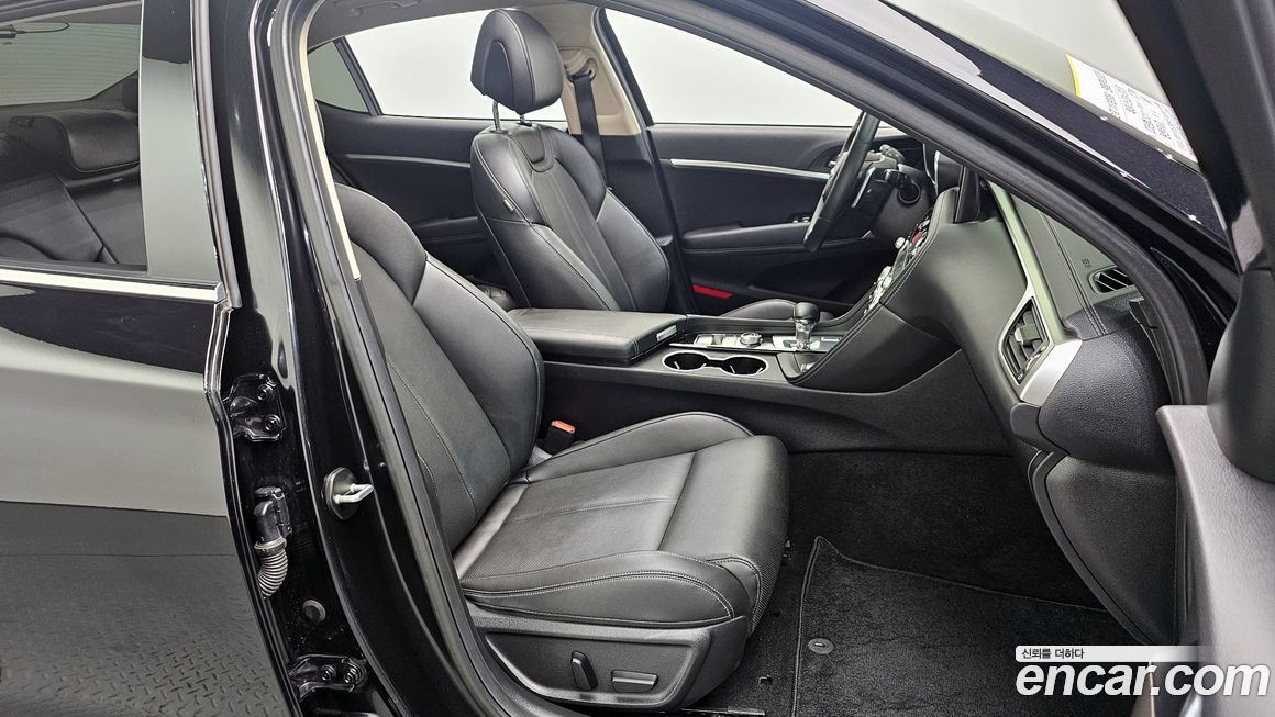 Genesis G70 2023