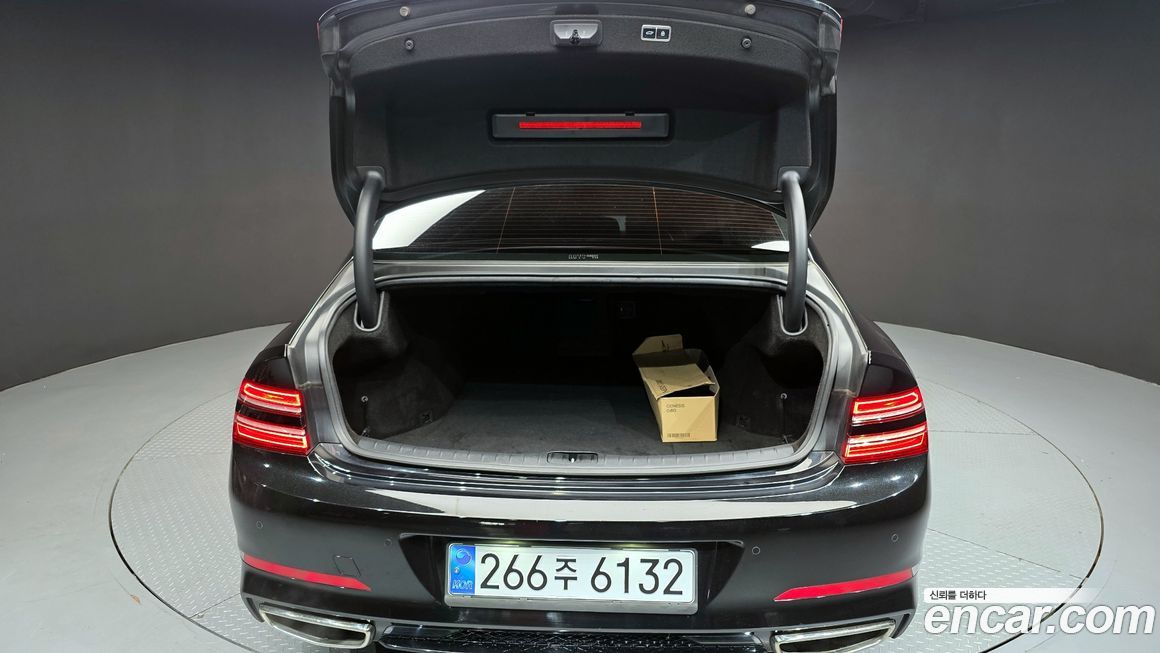 Genesis G80 2021