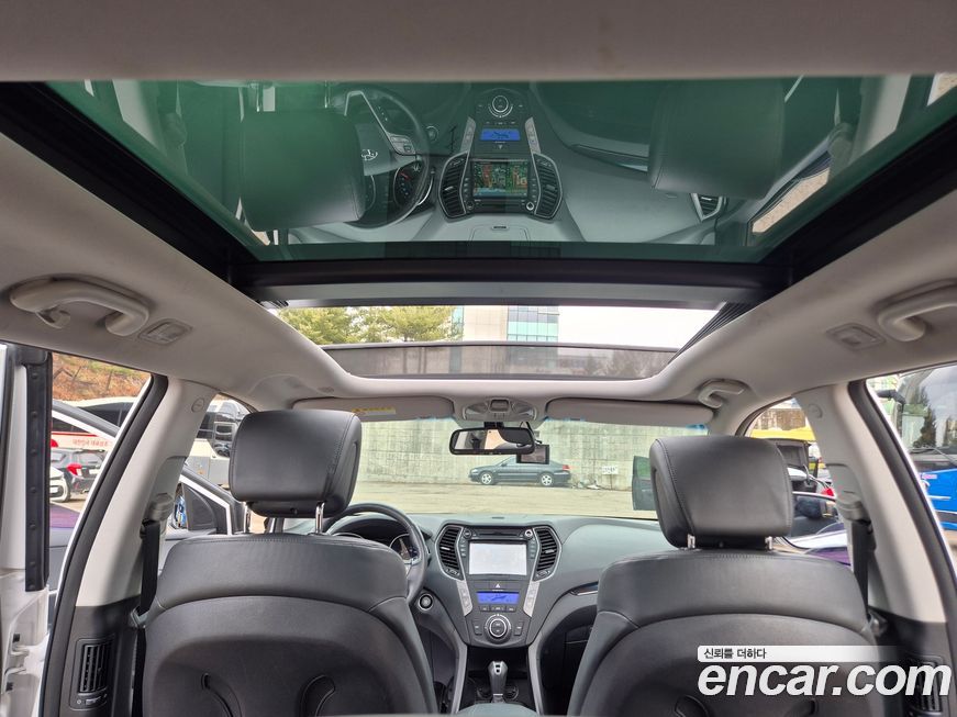 Hyundai Santafe 2015