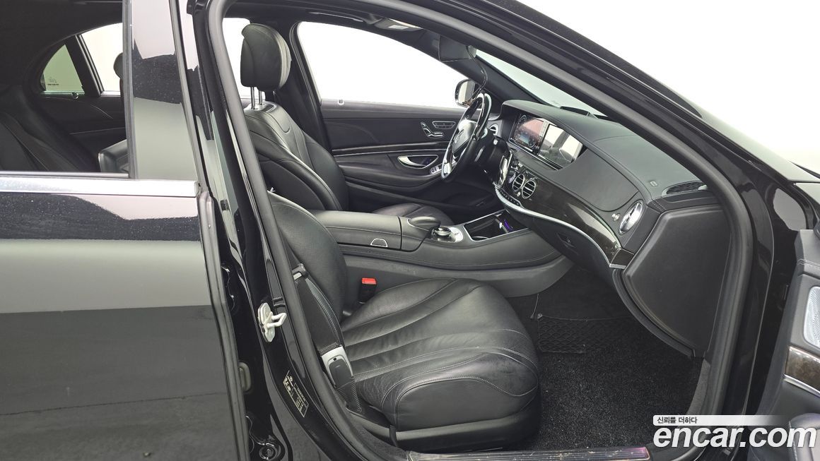 Mercedes-Benz S-Class 2016