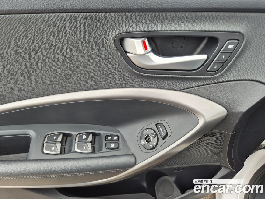 Hyundai Santafe 2015