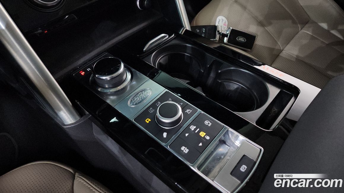 Land Rover Discovery 2019