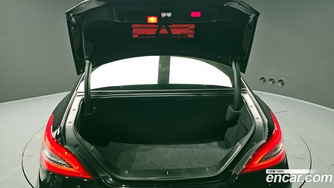 Mercedes-Benz CLS-Class 2014