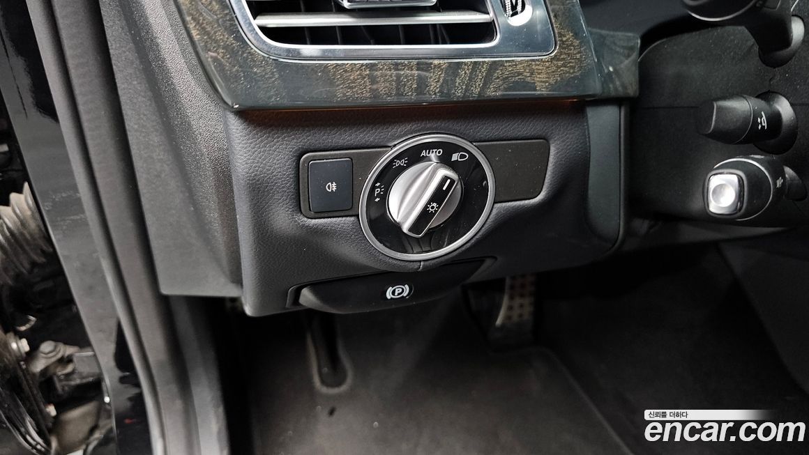 Mercedes-Benz CLS-Class 2014