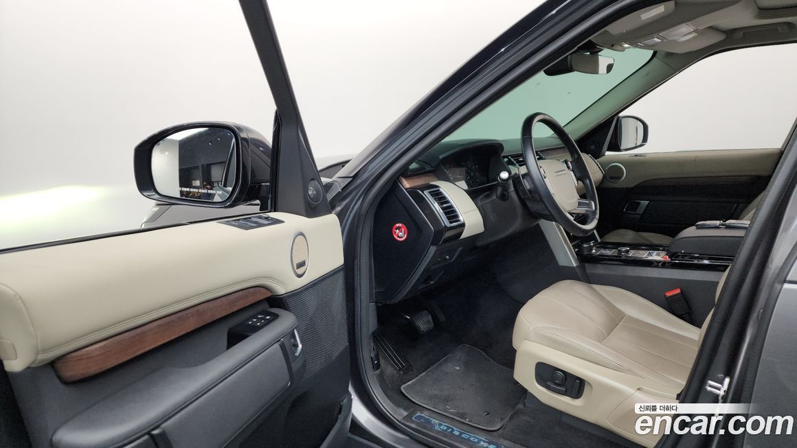 Land Rover Discovery 2019