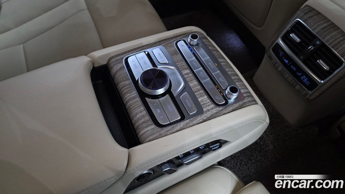 Kia K9 2022