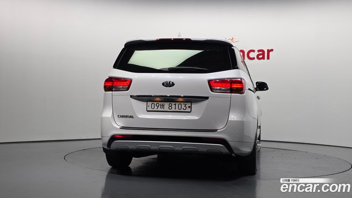 Kia Canival 2018