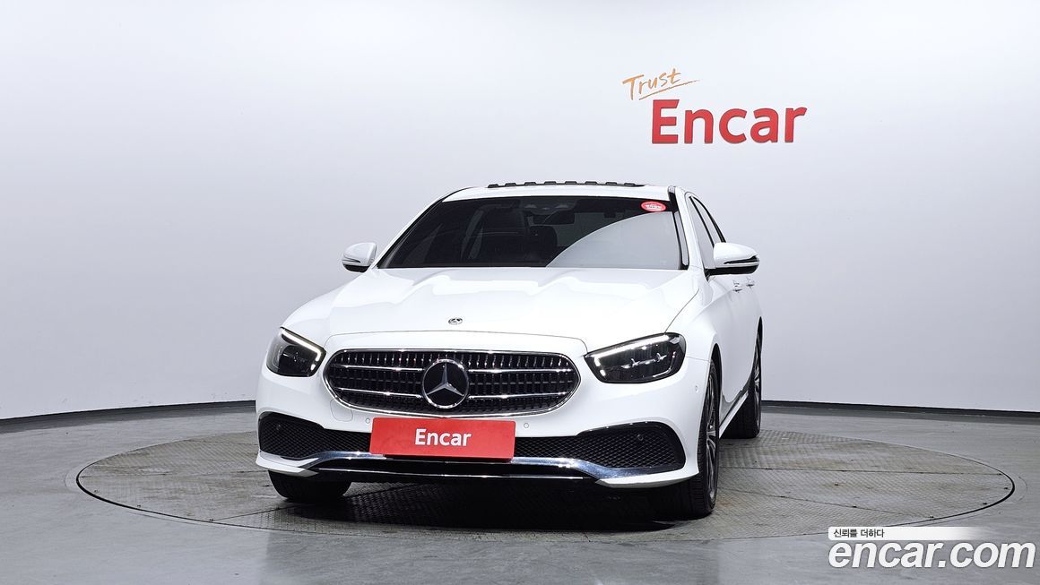 Mercedes-Benz E-Class 2021